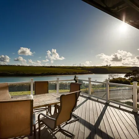 Whispering Waters Holiday home Newquay (Cornwall)