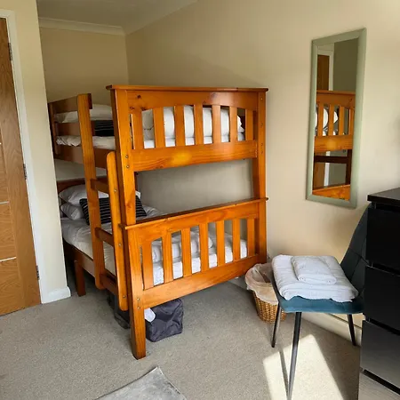 Whispering Waters Holiday home *